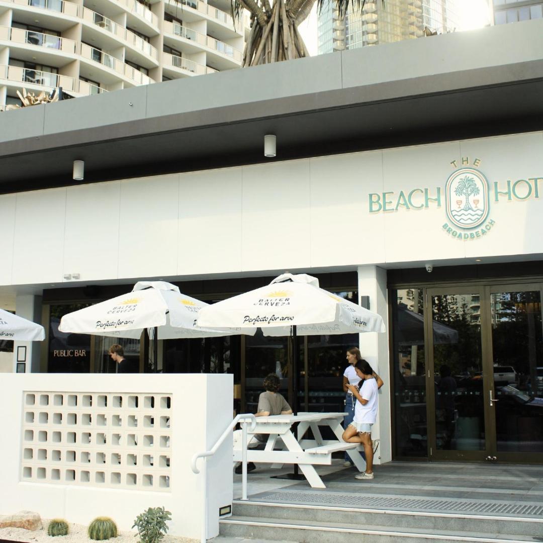 Broadbeach Business Or Leisure Apartment