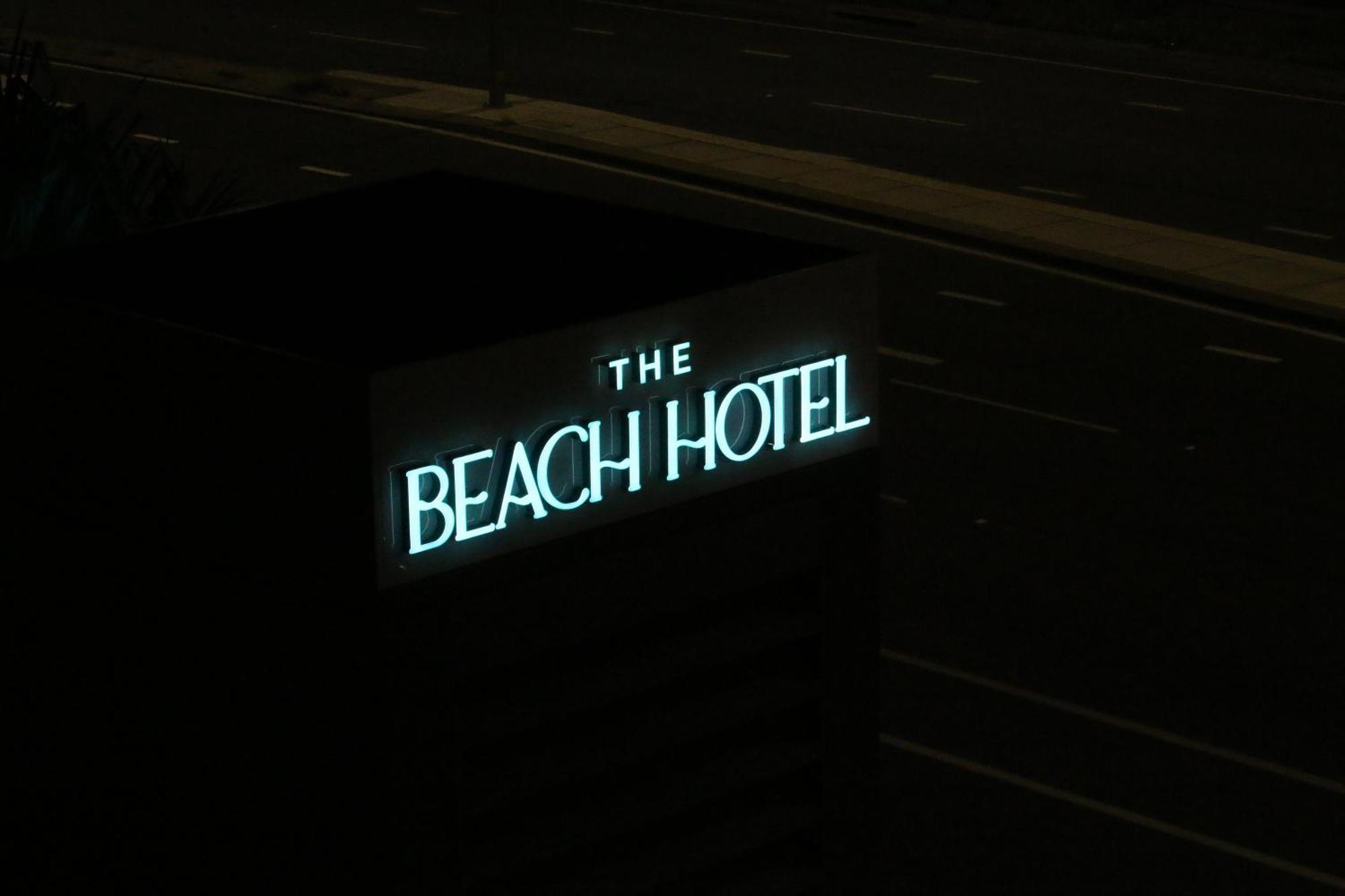 Broadbeach Business Or Leisure